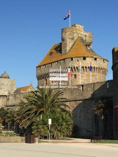 ©SMBMSM - Le Château et le Fort National (4).jpg